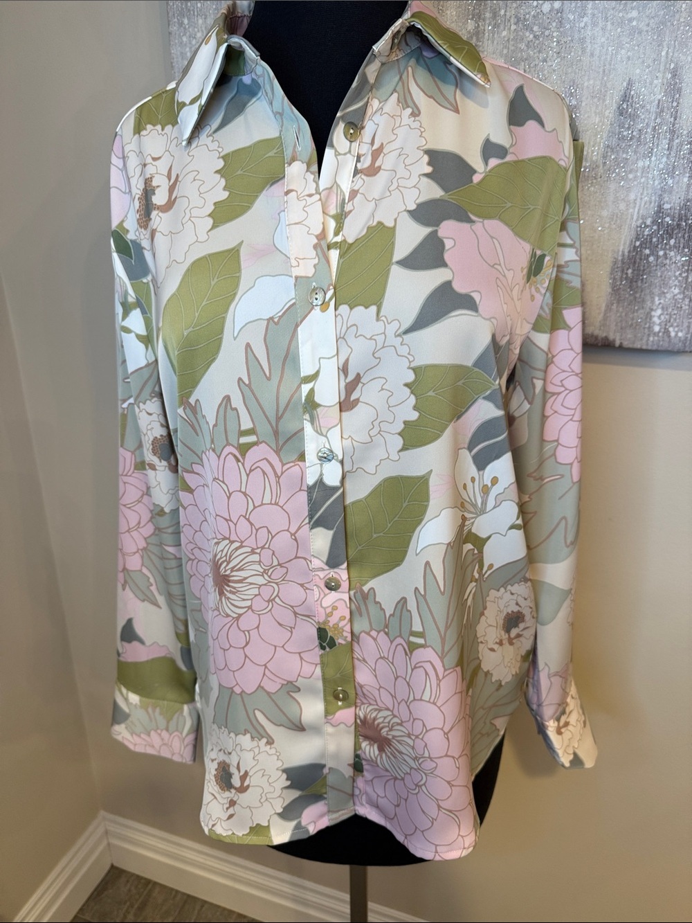 JOIE Floral Button-Front Long Sleeve Top in Pastel Pink and Green size small